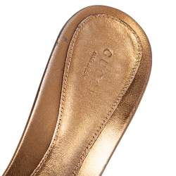 مملوكة مسبقًا صندل سلايد عوتشي قماش لوريكس GG ذهبي هورسبيت مقاس 40