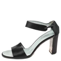 مملوكة مسبقًا Gucci Black Satin Ankle Strap Sandals Size 37