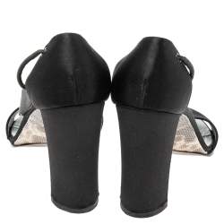 مملوكة مسبقًا Gucci Black Satin Ankle Strap Sandals Size 37