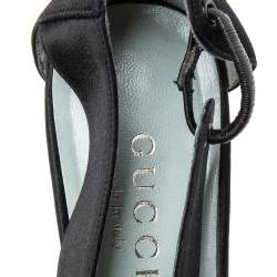 مملوكة مسبقًا Gucci Black Satin Ankle Strap Sandals Size 37