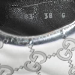 Pre Owned Gucci Silver Guccissima Leather Low Top Sneakers  Size 38