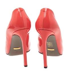 Gucci Red Patent Leather Pointed Toe Pumps Size 39