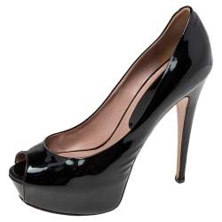 Gucci Black Patent Leather Peep-Toe Pumps Size 38 