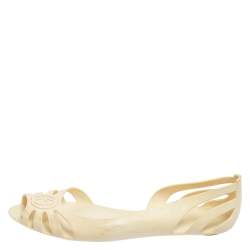 مملوكة مسبقًا حذاء فلات باليرينا غوتشي دورسيه شعار جي متشابك جيلي بيج فاتح مقاس 39