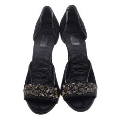 مملوكة مسبقًا Gucci Black Velvet And Satin Embellished Open Toe D'orsay Pumps Size 41