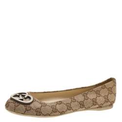 Pre Owned Gucci Beige GG Canvas Heart Shaped Interlocking GG Ballet Flats Size 36