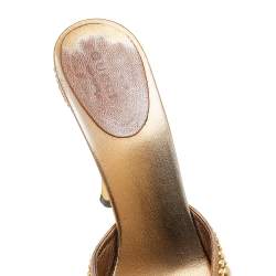 Pre Owned صندل سلايد غوتشي جلد مرصع ذهبي مقدمة مفتوحة مقاس 39.5