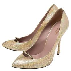 Pre Owned حذاء كعب عالي غوتشي جلد متقزح ذهبي منقوش مقاس 38