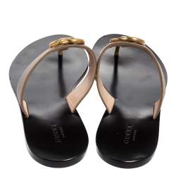 Pre Owned Gucci Brown Leather GG Marmont Thong Flats Size 38.5