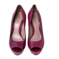 Gucci Magenta Alligator Leather Peep-Toe Platform Pumps Size 36.5