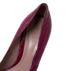 Gucci Magenta Alligator Leather Peep-Toe Platform Pumps Size 36.5