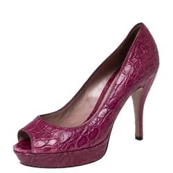 Gucci Magenta Alligator Leather Peep-Toe Platform Pumps Size 36.5