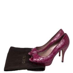 Gucci Magenta Alligator Leather Peep-Toe Platform Pumps Size 36.5