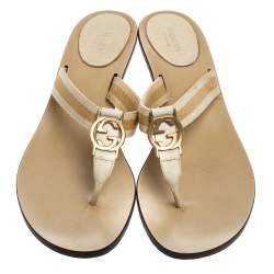 مملوكة مسبقًا صندل سلايد إصبع غوتشي جلد وكانفاس بيج مزين حرف جي متداخل مقاس 38.5