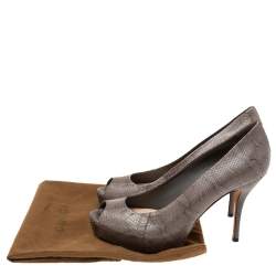 Gucci Grey Snakeskin Leather Peep-Toe Platform Pumps Size 38