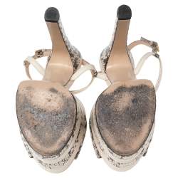 Pre Owned صندل غوتشي إنجل جلد وجلد ثعبان مائي بني / بيج مقدمة مفتوحة ونعل سميك ترصيع سبايك مقاس 36