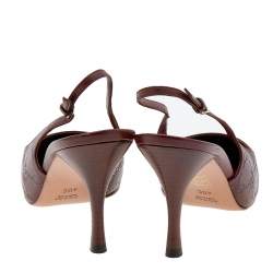 مملوكة مسبقًا صندل غوتشي جلد غوتشيسيما بني مقدمة مدببة فتحة كعب مقاس 40