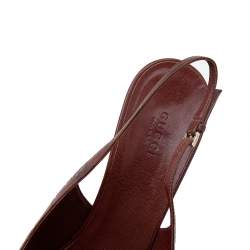 مملوكة مسبقًا صندل غوتشي جلد غوتشيسيما بني مقدمة مدببة فتحة كعب مقاس 40