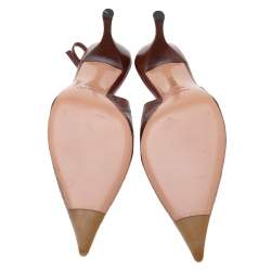 مملوكة مسبقًا صندل غوتشي جلد غوتشيسيما بني مقدمة مدببة فتحة كعب مقاس 40