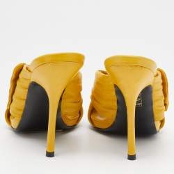 مملوكة مسبقًا صندل سلايد غوتشي هيستريا جلد أصفر سيور مقاس 37.5