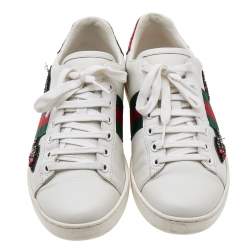 مملوكة مسبقًا حذاء رياضي غوتشي إيس أرو جلد أبيض بعنق منخفض بأبليك مقاس 37.5