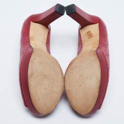 Pre Owned Gucci Burgundy Guccissima Leather Peep Toe Platform Pumps Size 39.5