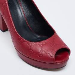 Pre Owned Gucci Burgundy Guccissima Leather Peep Toe Platform Pumps Size 39.5