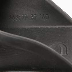 مملوكة مسبقًا صندل غوتشي مطاط أسود نعل سميك شعار جي جي مقاس 37