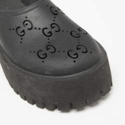 مملوكة مسبقًا صندل غوتشي مطاط أسود نعل سميك شعار جي جي مقاس 37