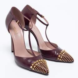 Pre Owned Gucci Burgundy Leather Studded Cap-Toe T-Strap Pumps Size 39