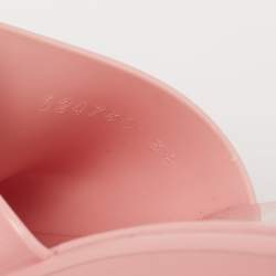 مملوكة مسبقًا Gucci Pink Rubber Slide Block Heel Sandals Size 38