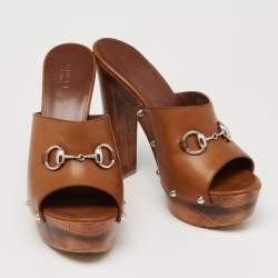 مملوكة مسبقًا حذاء كلوغ غوتشي جلد بني خشبي مقدمة مفتوحة هورسبيت مقاس 39