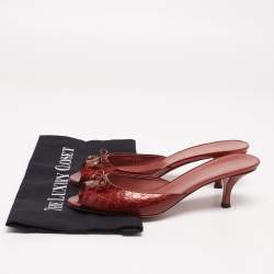 مملوكة مسبقًا Gucci Rust Guccissima Patent Leather Bow Peep-Toe Slide Sandals Size 38.5