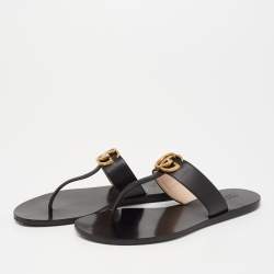 مملوكة مسبقًا Gucci Black Leather GG Thong Flat Sandals Size 38