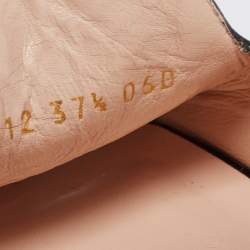 مملوكة مسبقًا صندل سلايد غوتشي جلد أسود مزين هورسبيت كعب مربع سميك مقاس 37.5