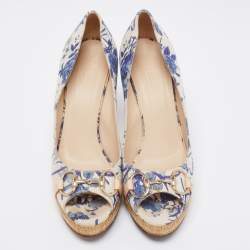 Gucci White/Blue Floral Print Canvas Horsebit Peep Toe Platform Pumps Size 40.5
