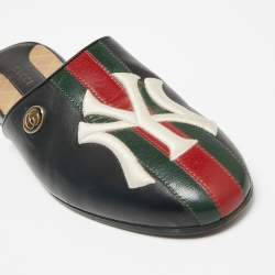 Pre Owned Gucci Black Leather NY Yankees Patch Flat Mules Size 39