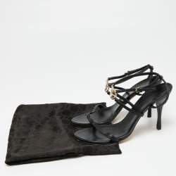 Pre Owned صندل غوتشي جلد أسود مزين حرف جي متداخل سير كاحل مقاس 38