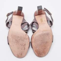 Pre Owned صندل غوتشي جلد رصاصي نعل سميك بحزام للكاحل مقاس 39