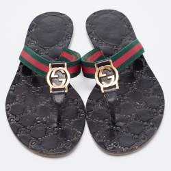 مملوكة مسبقًا Gucci Black Leather And Web Interlocking G Thong Flats Size 37