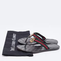 مملوكة مسبقًا Gucci Black Leather And Web Interlocking G Thong Flats Size 37