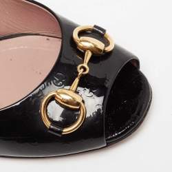 Pre Owned حذاء كعب عالي غوتشي جوليني جلد لامع ميكروغوتشيسيما أسود مزين هورسبيت مقدمة مفتوحة مقاس 37.5