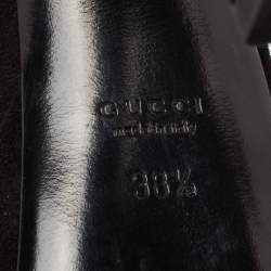 مملوكة مسبقًا صندل غوتشي جلد وسويدي أسود سير حرف تي نعل سميك بحزام للكاحل مقاس 38.5