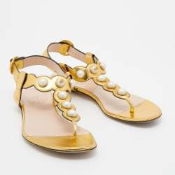 Pre Owned Gucci Gold Leather Faux Pearl Embellished Willow T Strap Flat Sandals Size 36.5