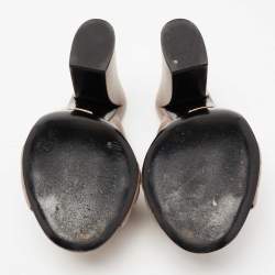 مملوكة مسبقًا حذاء سلايد غوتشي جلد مبطن رصاصي سيور متعاكسة مقاس 36.5