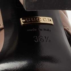 مملوكة مسبقًا حذاء سلايد غوتشي جلد مبطن رصاصي سيور متعاكسة مقاس 36.5