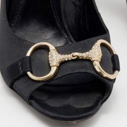 Pre Owned Gucci Black Satin Hollywood Horsebit Peep Toe Pumps Size 37
