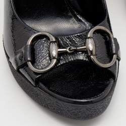 Pre Owned Gucci Black Texture Patent Leather Jolene Horsebit Peep Toe Pumps Size 36