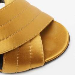 مملوكة مسبقًا Gucci Mustard Quilted Satin Crisscross Mules Size 38.5