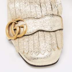 مملوكة مسبقًا Gucci Gold Crinkled Leather GG Marmont Fringed Block Heel Pumps Size 40